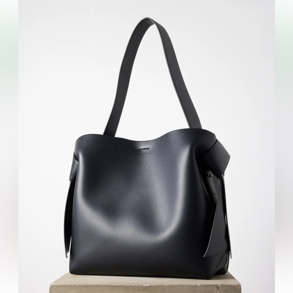Acne studios musubi tote (large)